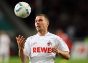 九游体育直播-悲壮的蓝白挽歌，格列兹曼一箭穿心，突尼斯中场风暴颠覆日耳曼战车