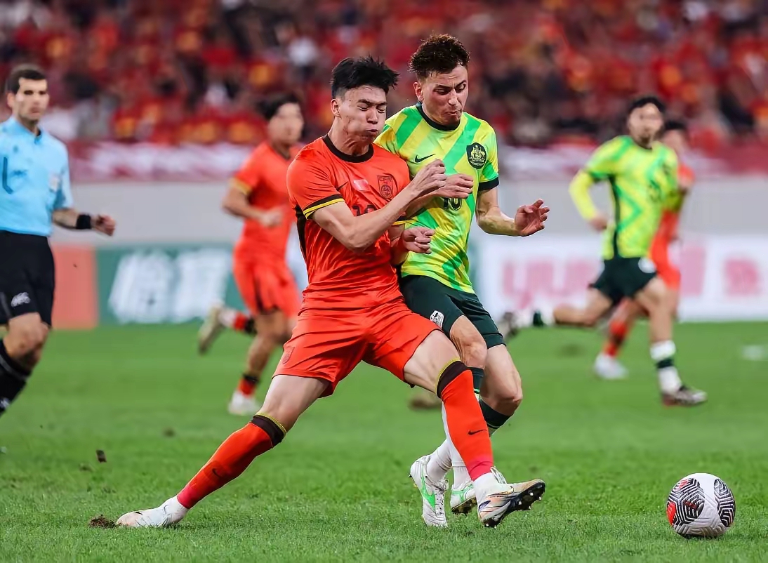 足球比赛实力对比，胜者笑到最后的简单介绍