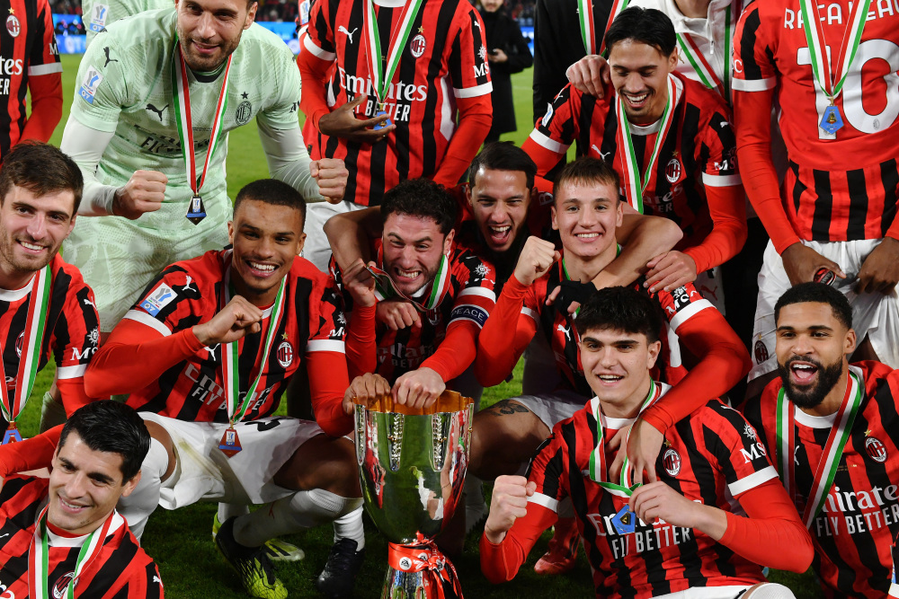 AC米兰主场再获胜利,冲击联赛前列的简单介绍 AC米兰主场再获胜利,冲击联赛前列的简单介绍