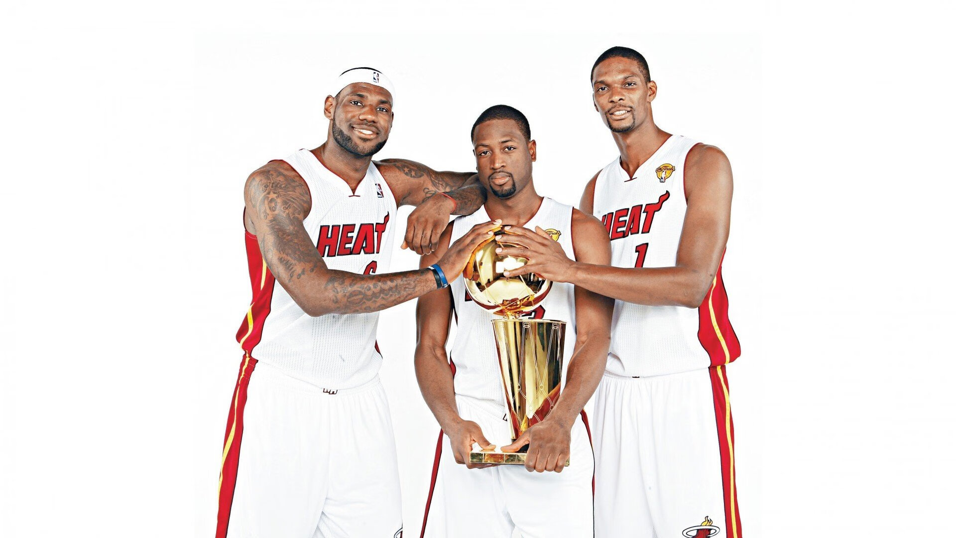 当火箭完胜国王，福克斯却在东决关键战接管比赛，一场关于唯一性的篮球叙事